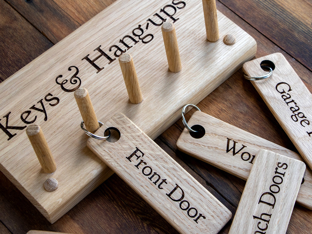 Personalised Oak Key Rack with Keyrings